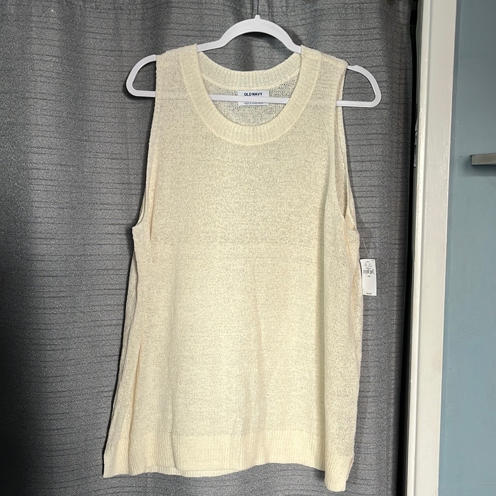 Old Navy Sleeveless Knit Top NWT